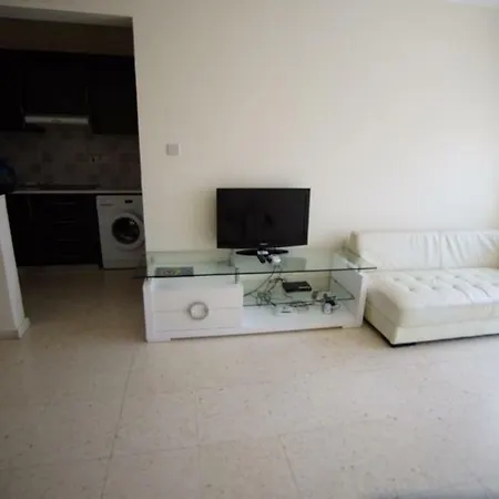 Byzantium Apartment *